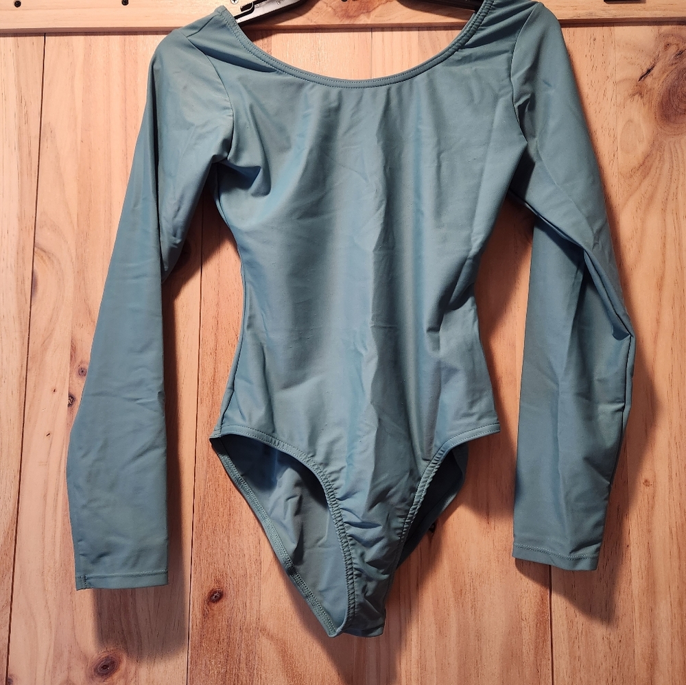 Leveret Body suit